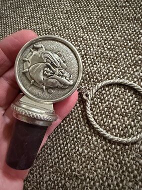 2016 Heritage Pewter Bulldog wine stopper